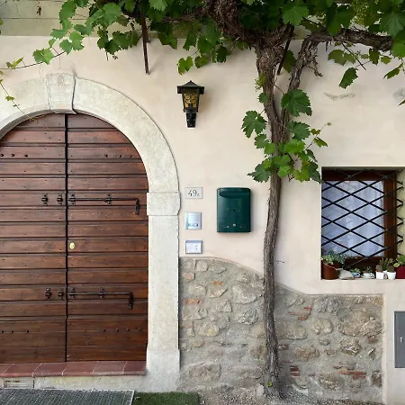Bilocale A Due Passi Dal Casa de Férias *